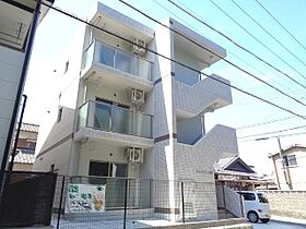 グッドスリー高田 201 ｜ 三重県津市大里窪田町2627-32（賃貸マンション1LDK・2階・48.22㎡） その1