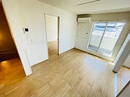 ブルーム 2階2LDKのリビング/ダイニング