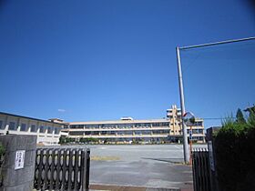 ルミエール東員 105 ｜ 三重県員弁郡東員町大字山田字北藤2522-1（賃貸アパート1K・1階・33.20㎡） その16