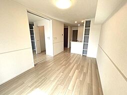 ラ・プルミエール和貴　B 103 1階1LDKのリビング/ダイニング