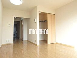 ＡＬＬＵＲＥ 1階ワンルームのリビング/ダイニング