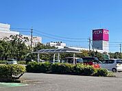 銀行「ゆうちょ銀行名古屋支店イオン大安店内出張所まで1959m」