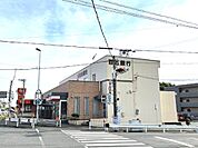 銀行「百五銀行いなべ東出張所まで117m」