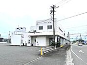 銀行「桑名三重信用金庫員弁支店まで274m」