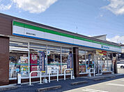 コンビニ「ファミリーマート桑名松の木東店まで874m」