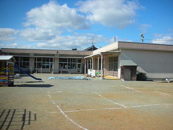 画像24:幼稚園、保育園「城田幼稚園まで1200m」