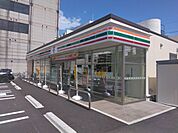 コンビニ「セブンイレブン伊勢岩渕2丁目店まで326m」