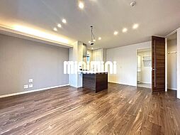 シャーメゾンリヴォリ 201 2階1LDKのリビング/ダイニング