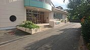 幼稚園、保育園「たけのこ保育園まで815m」
