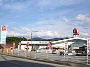 ホームセンター「コメリまで2200m」