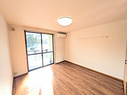 コスモ高原 1階1Kのリビング/ダイニング