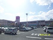 ショッピング施設「イオンモール鈴鹿まで4700m」