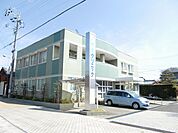 病院「せきクリニックまで700m」