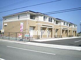 フローリィ  ｜ 三重県松阪市曽原町（賃貸アパート2LDK・2階・56.19㎡） その1