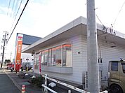 郵便局「松阪徳和郵便局まで1500m」