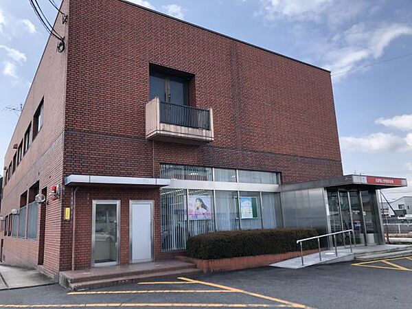 画像26:銀行「北伊勢上野信用金庫まで530m」
