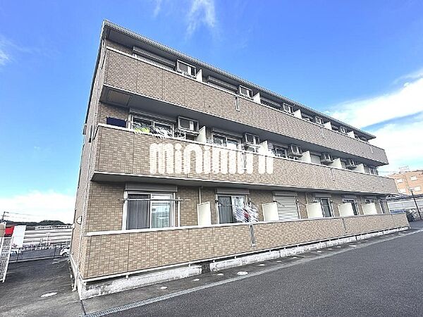 ヴェル　モンターニュ ｜三重県名張市希央台１番町(賃貸アパート1R・3階・30.03㎡)の写真 その1