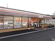 セブンイレブン吹田山田北店 912m