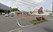 セブンイレブン高槻土室町北店 265m