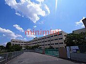 高槻市立冠中学校 624m
