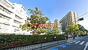 大阪医科薬科大学病院 810m