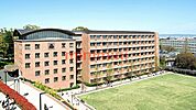私立関西大学 1076m