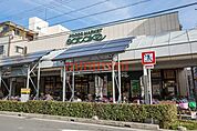 Foods　Market　satake朝日町本店 525m