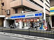 ローソン日の出町店 1818m