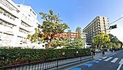 大阪医科薬科大学病院 410m