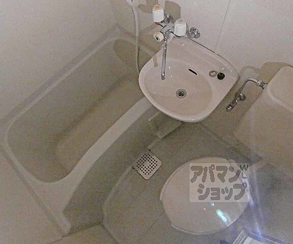 浴室