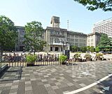 京都市役所まで1300m