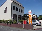 郵便局「津城山郵便局まで371m」