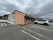 コンビニ「セブンイレブン津市垂水店まで446m」
