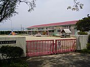 幼稚園、保育園「若松幼稚園まで1400m」