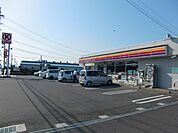 コンビニ「サークルＫまで470m」