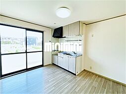 エバーグリーン南山Ｂ棟 2階2DKのリビング/ダイニング