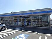 コンビニ「ローソンまで160m」
