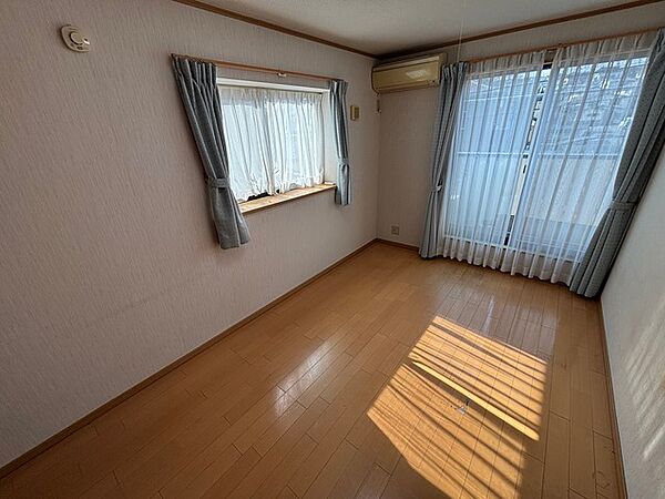 寝室を拡大表示