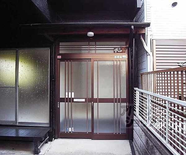 画像12:玄関ドアです。