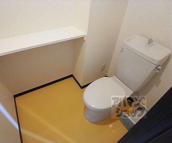 画像11:広めのトイレです。