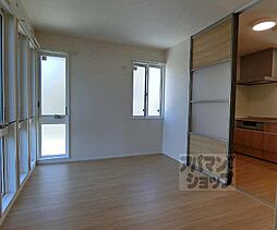 JR山陰本線 嵯峨嵐山駅 徒歩17分の賃貸アパート 3階2LDKのリビング/ダイニング