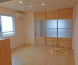 近鉄京都線 上鳥羽口駅 徒歩9分の賃貸アパート 3階1LDKのリビング/ダイニング