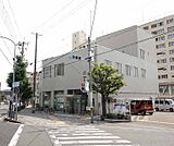 京都銀行 山科中央支店まで800m
