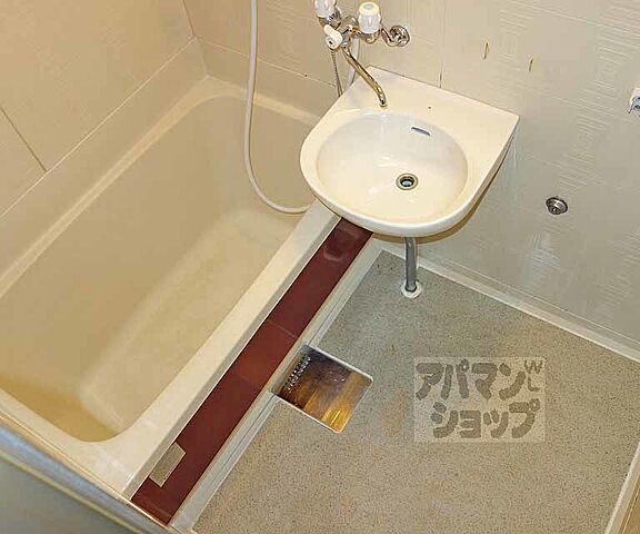 浴室