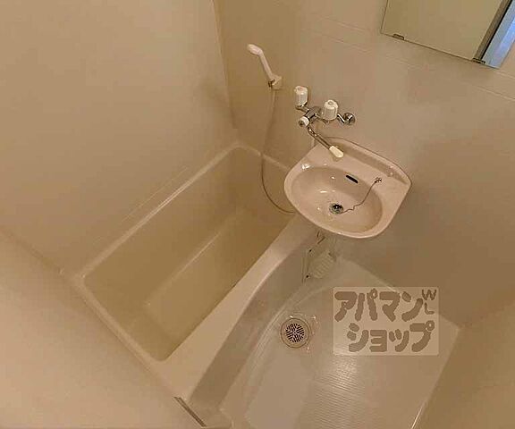 浴室