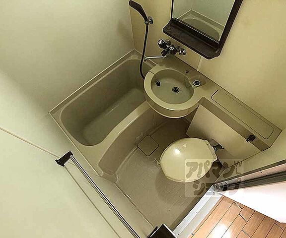 浴室