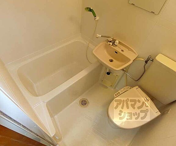 浴室