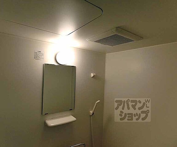 浴室