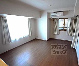 京都市営烏丸線 烏丸御池駅 徒歩3分の賃貸マンション 3階2LDKのリビング/ダイニング