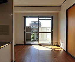 京都地下鉄東西線 西大路御池駅 徒歩3分の賃貸マンション 3階2DKのリビング/ダイニング